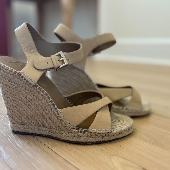 Joie Lena Espadrilles, Like New - Picture 5 of 6